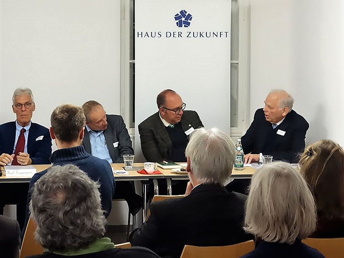 Podiumsdiskussion